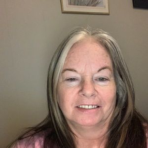 Meet your Posher, Connie